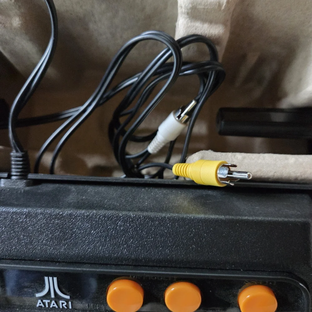 ATARTI Flashback 6 Classic Game Console - Black